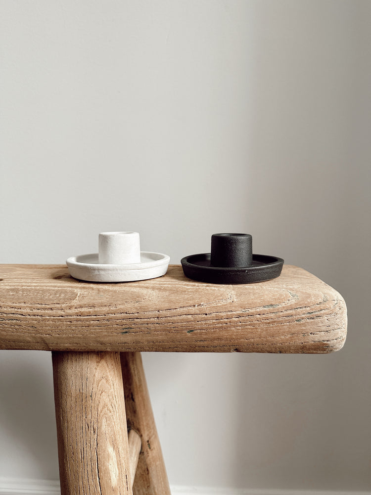 minimal ceramic candle holder in black