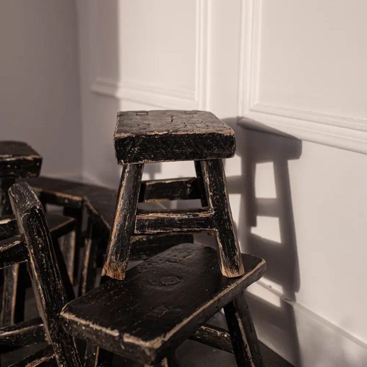 Elm Wood Baby Stool in Vintage Black