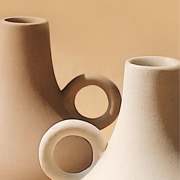 ceramic belly vase in terracotta / small