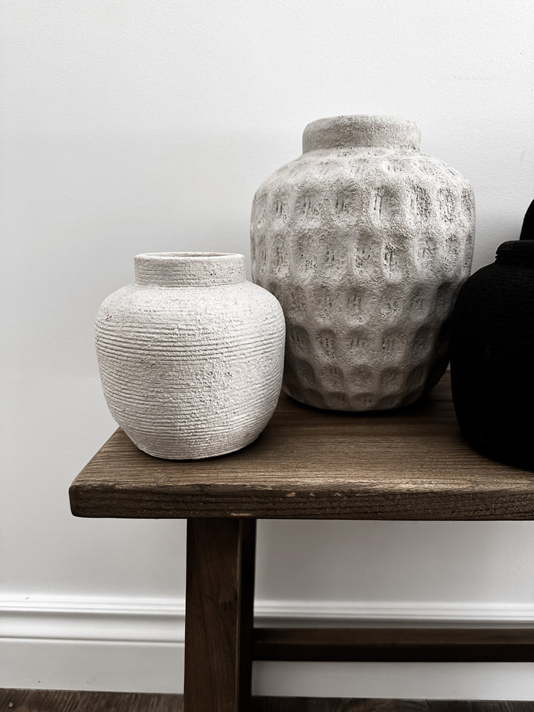Peaky Vase in Concrete / small
