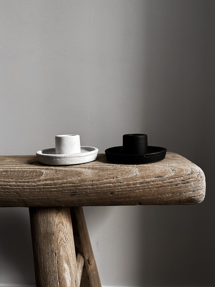 minimal ceramic candle holder in cement