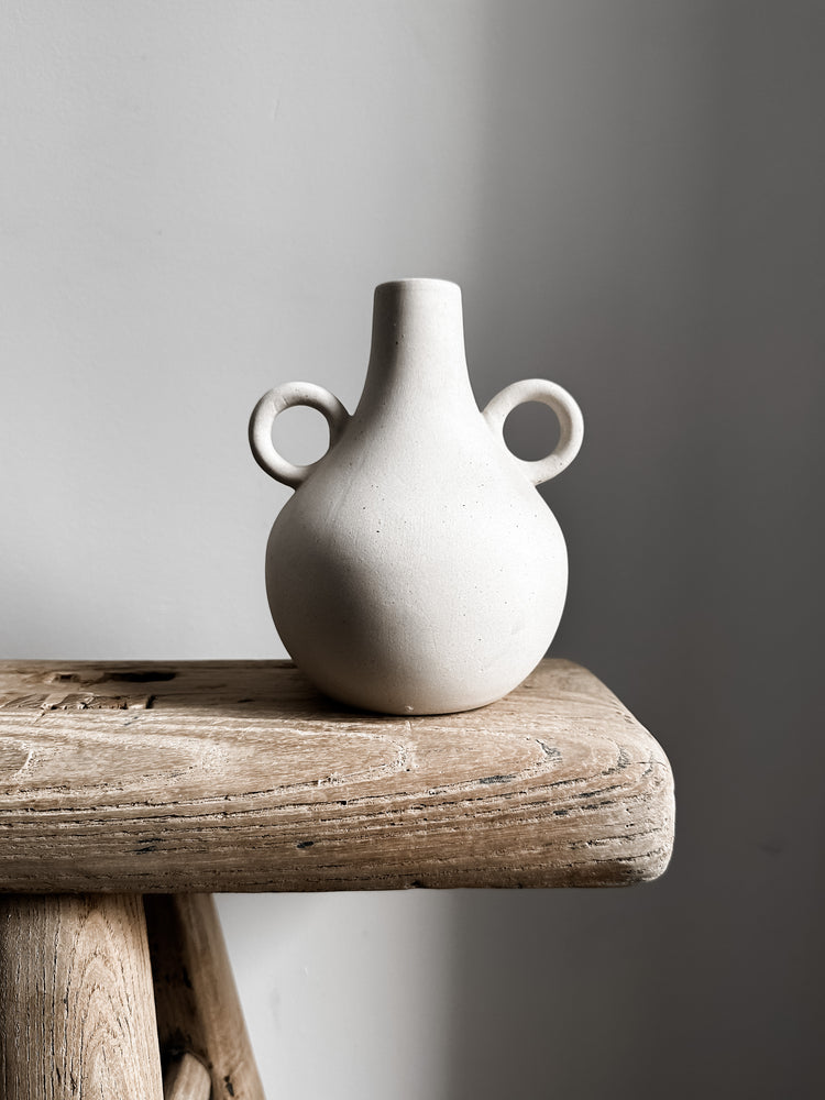 Harappan Belly Vase in Off-White