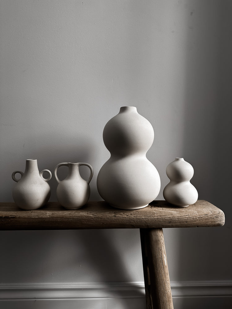 Harappan Belly Vase in Off-White