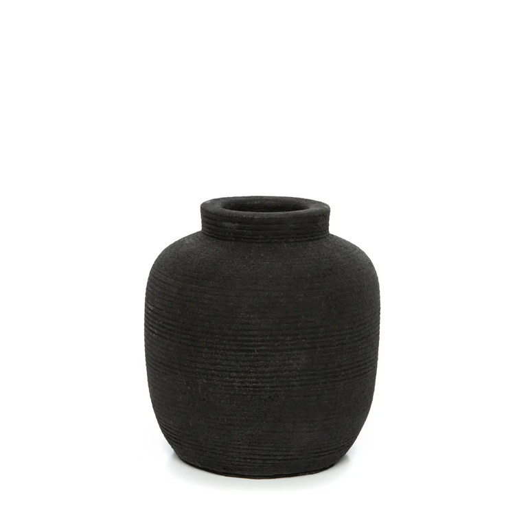 Peaky Vase in Black / small