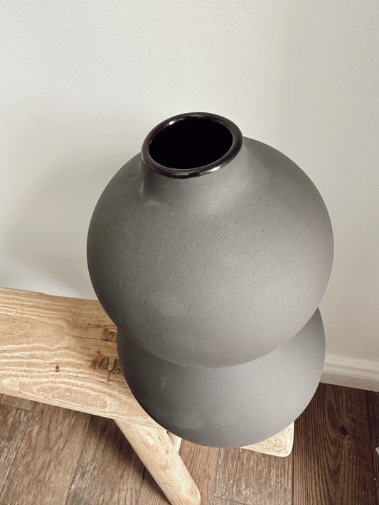 ceramic olio vase in black / large￼