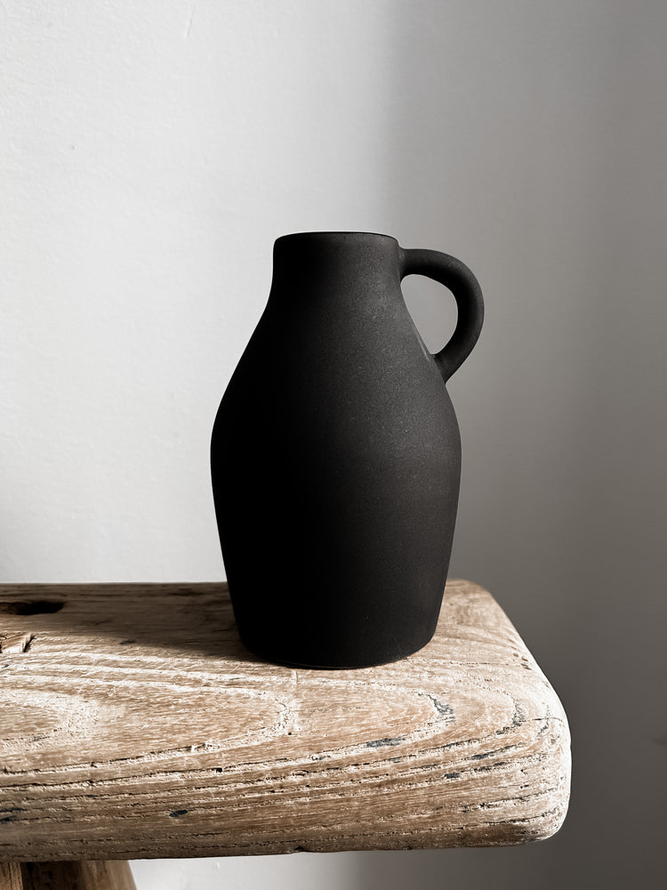 Shima Vase in Black