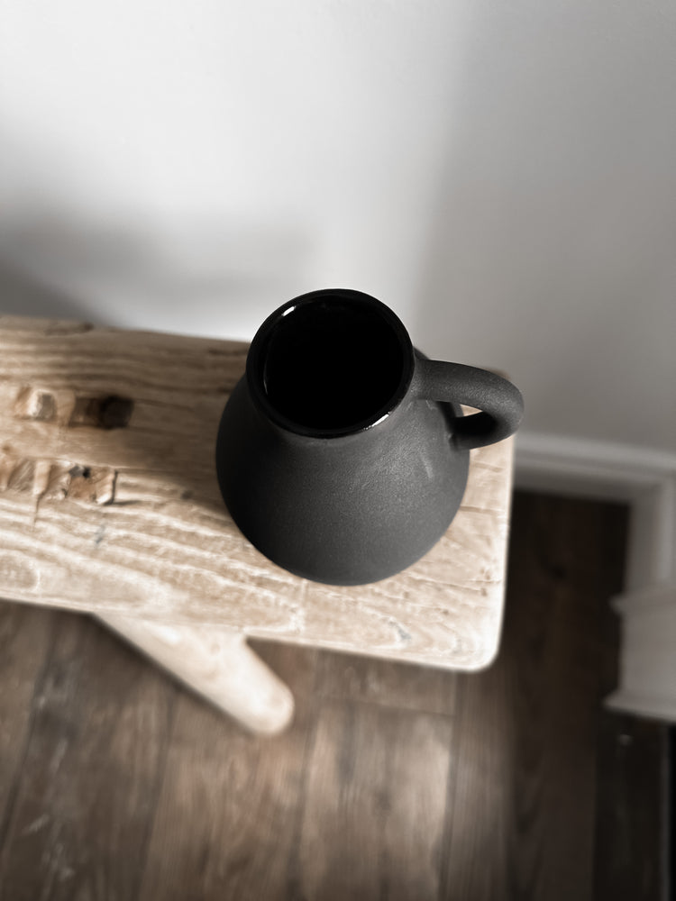 Shima Vase in Black